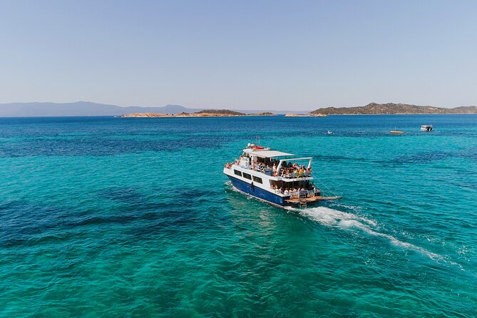 Cruise to Mount Athos Monasteries From Ouranoupolis - Binoculars and Souvenirs