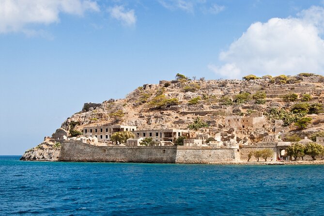 Cruise to Spinalonga, Kolokytha Bay & Agios Nikolaos With Lunch - Lunch at Kolokytha Beach