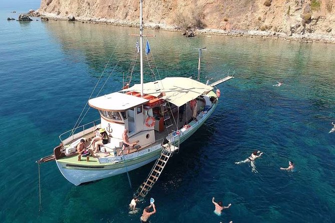 Cruise to White Rocks & Xi Beach With Lunch and Wine - What to Expect