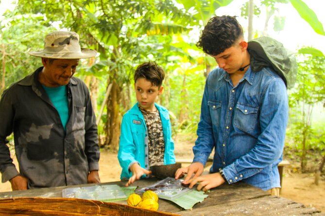 Cruise Tour Through the Bolivian Amazon in Trinidad Beni - Photography Opportunities Abound