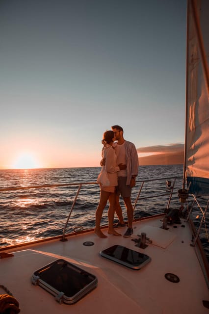 Cruise Trips - Crew and Services