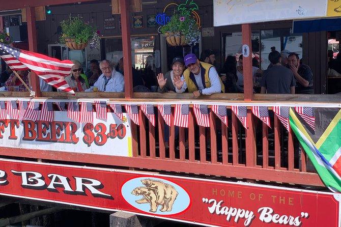 Cruisin and Boozin - 90 Minute Historical Walking Tour of Sites and Bars - Meeting Point and Requirements