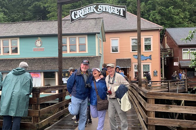 Cruisin and Boozin - 90 Minute Historical Walking Tour of Sites and Bars - Confirmation and Accessibility