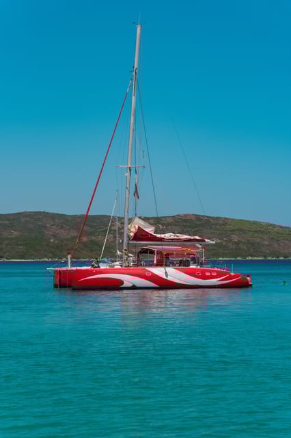 Cruising on a Sailing Maxi-Catamaran - Onboard Experience