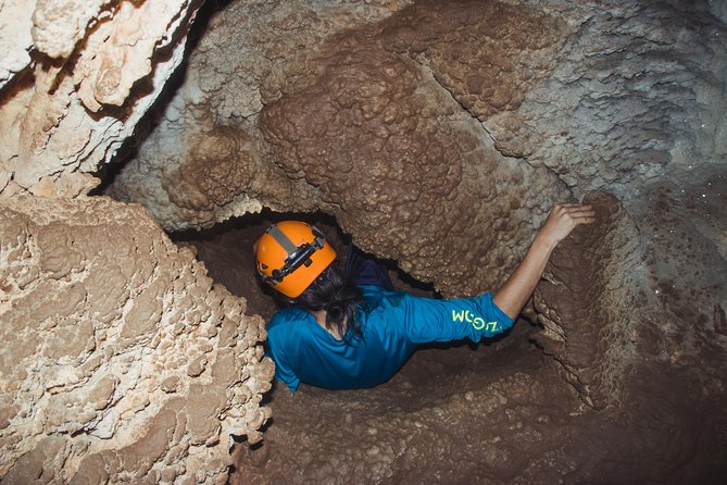 Crystal Cave With Local Tour Guide and Belizean Lunch - Inclusions