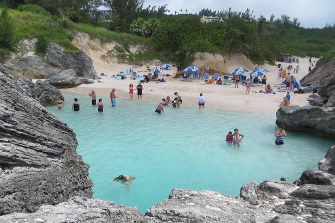 Crystal Caves, Hamilton Shopping and Beach Tour - Traveler Feedback