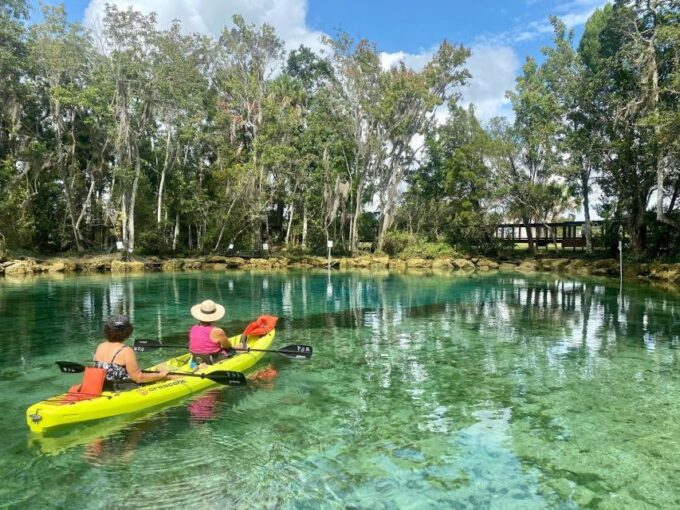 Crystal River: Kayak Rental - Accessibility and Suitability