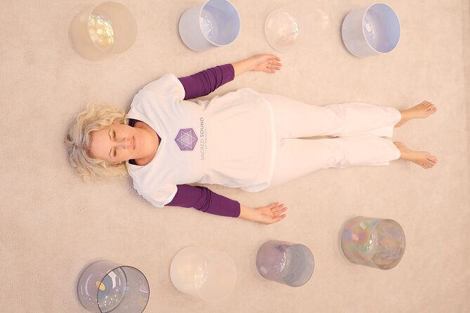 Crystal Singing Bowl Experience - Relaxing and Regenerating Effects