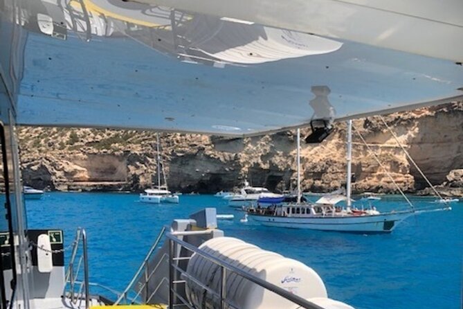 CRYSTAL WATERS SEA EXPERIENCE, From Figueretas - Location and Getting There