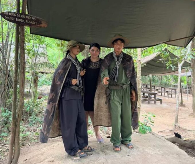 Cu Chi Tunnels and Mekong Delta Full Day Tour - Traditional Folk Music Performance