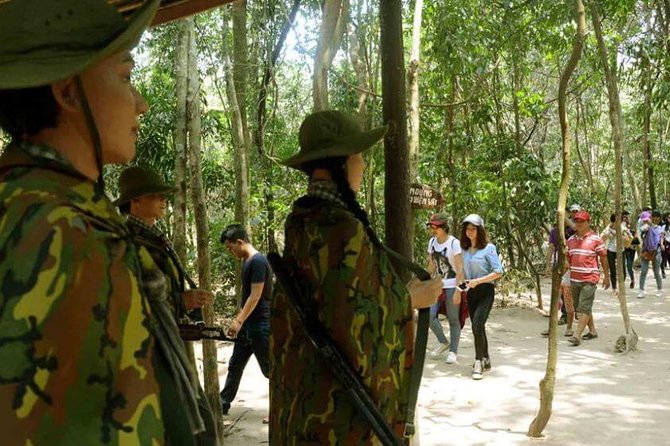 Cu Chi Tunnels Tour From Ho Chi Minh City - Explore the Tunnels Features