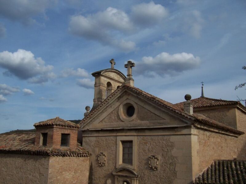 Cuenca: Medieval Old Town - Hanging Houses and Ecclesiastical Architecture