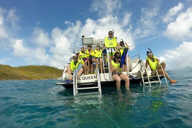 Culebra Snorkel and Beach Tour With Lunch and Drinks - Snorkeling Experience