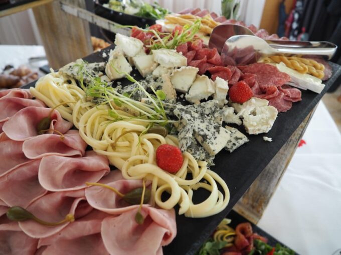 Culinary Cruise From Bratislava to Vienna - Amenities and Facilities