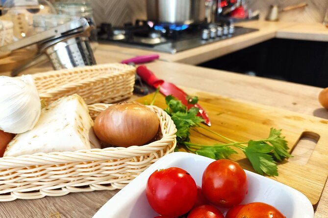 Culinary Half-Day Excursion in Klis Olive Tree Garden - Pickup and Meeting Information