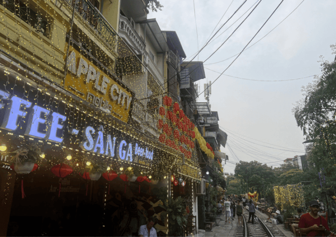 Culinary Local Food With Train Street Private Experience - Frequently Asked Questions