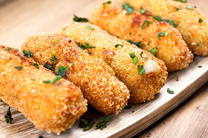 Culinary Tour Tapas & Wines in Madrid - Exploring the Local Wine Scene