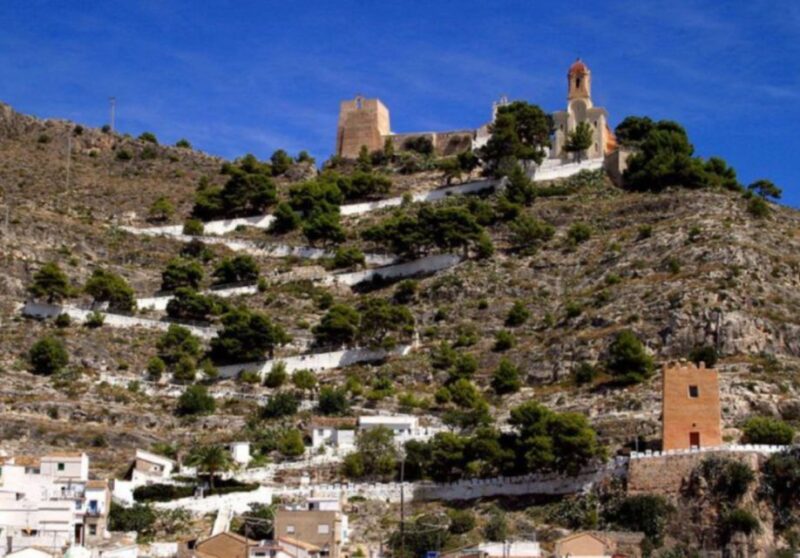 Cullera: History, Beach, and the Boat Trip to the Albufera - Discovering Culleras Fortified Castle