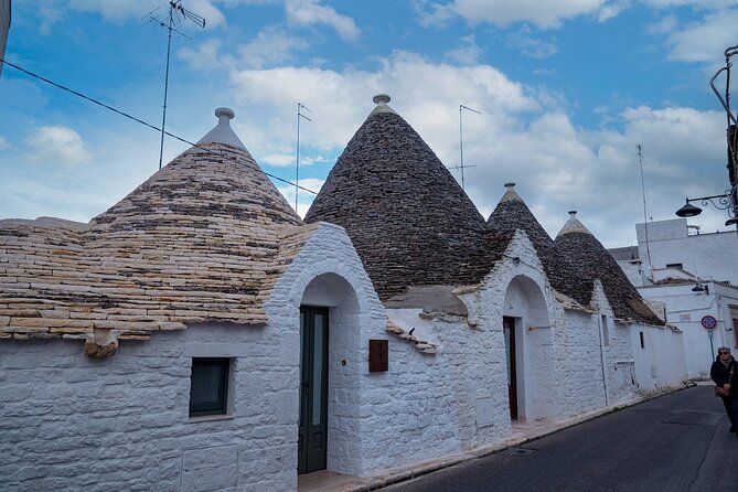 Cultural and Gastronomic Tour in Alberobello - Tastings of Local Specialties
