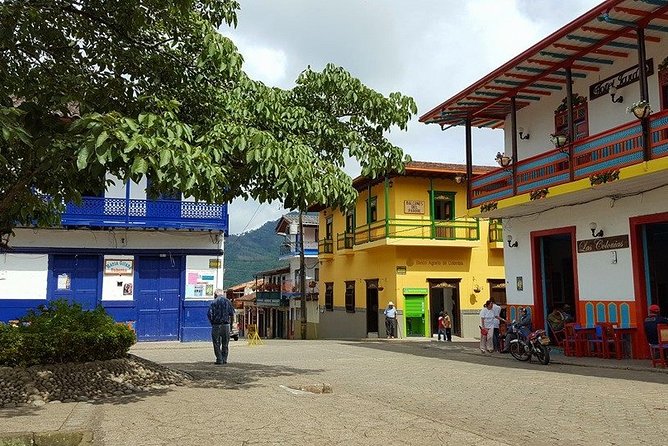 Cultural Garden Town + Coffee Farm Experiences Day Tour - Highlights of the Cultural Garden Town