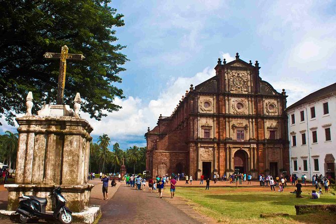 CULTURAL & HISTORIC DAY TOUR ATTRACTIONS - Churches, Temples & Spice Plantation - Transportation and Accessibility