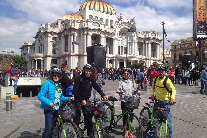 Cultural Ride: Historic Center and Highlights of Mexico City - Exploring Diego Rivera Mural