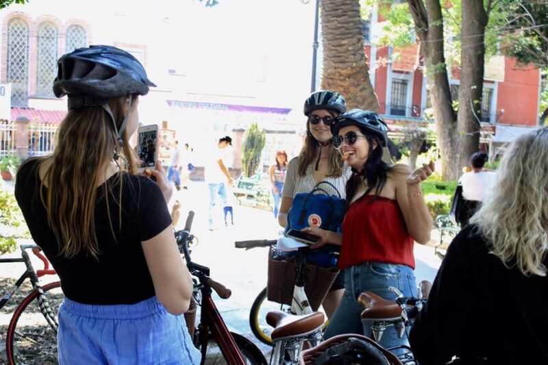 Cultural Ride: Historic Center & Highlights of Mexico City - Meeting Location