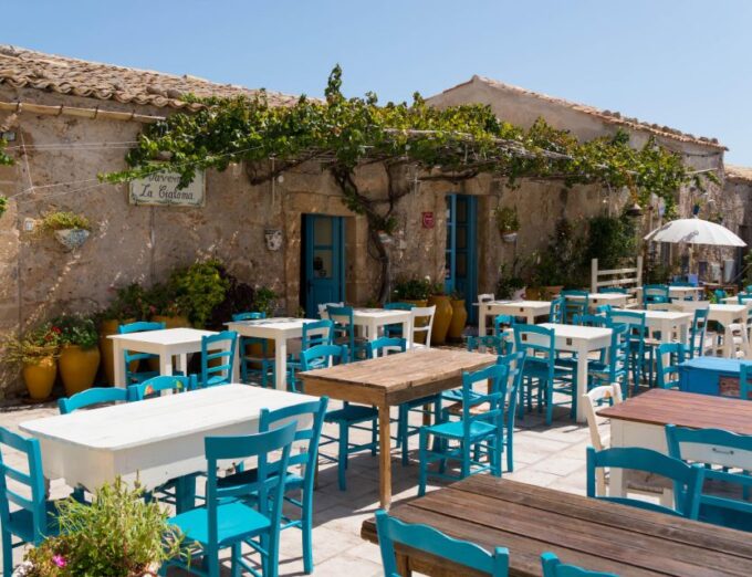 Cultural Tour of Sicily - Discovering Agrigento and Palermo