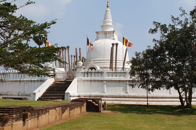 Cultural Triangle of Sri Lanka - Cultural and Historical Sites