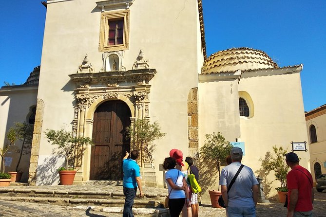 Cultural Visit in the Historic Center of Crotone - Inclusions and Exclusions