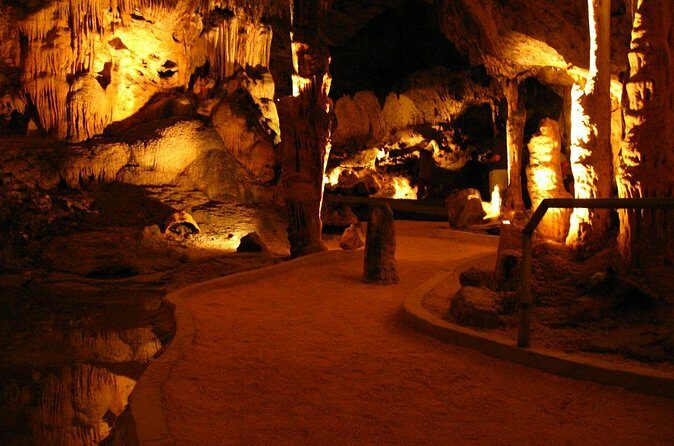 Curacao Beach and Hato Caves Tour - Potential Drawbacks