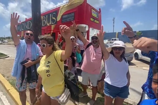 Curacao City Tour: Chobolobo and Ostrich Farm Experience - Traveler Testimonials and Ratings