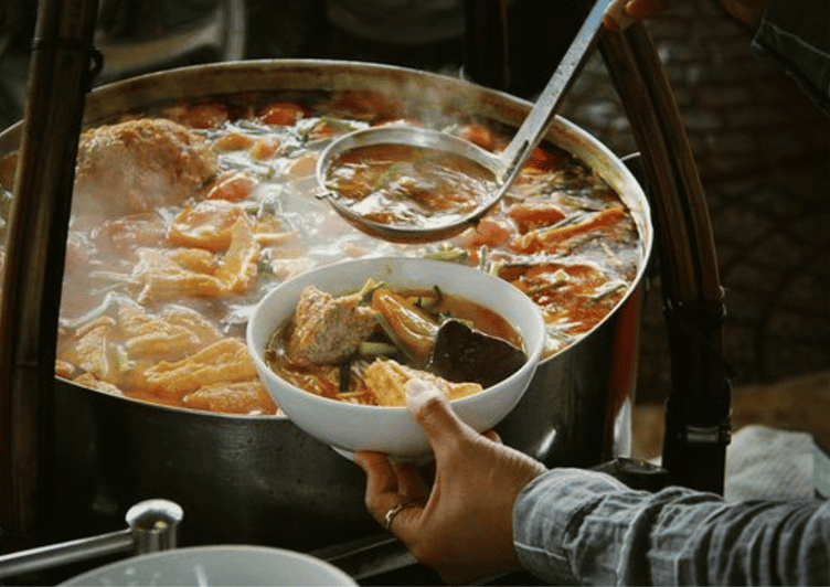 Curious About Vietnam: Food and Train Street - Tour Description