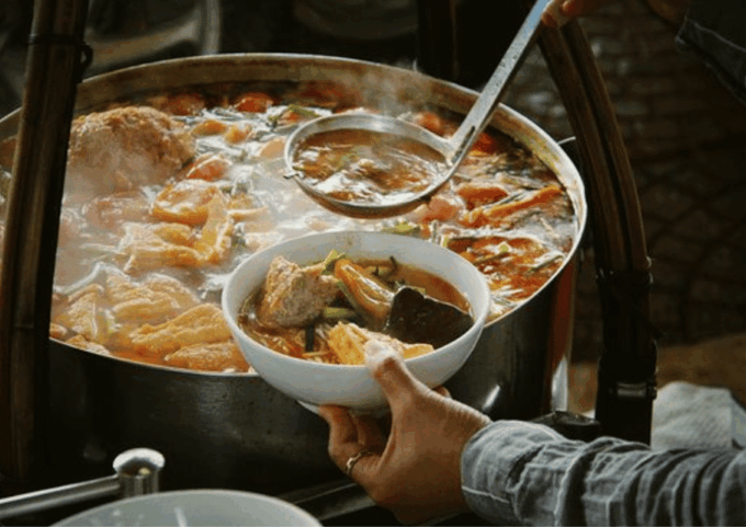 Curious About Vietnam: Food and Train Street - Recap