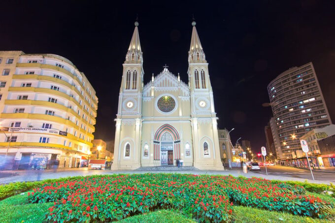Curitiba: 4-Hour City-By-Night Tour With Dinner - Pickup and Cancellation