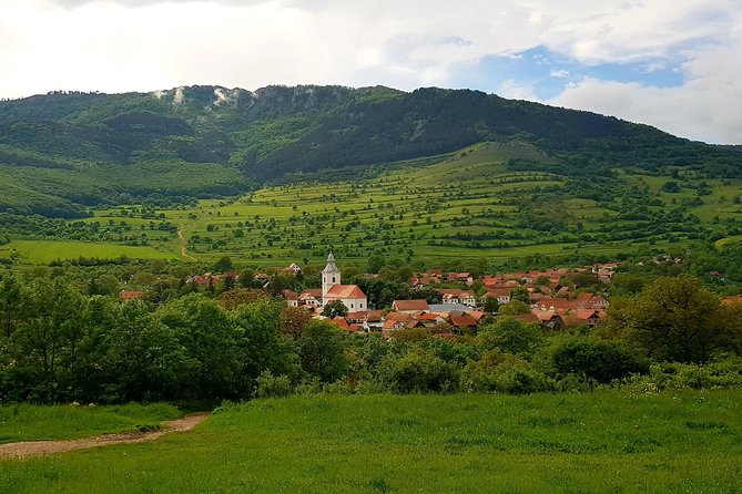 Curly Tour - Day Trip From Cluj :) - Discovering Rimetea Village