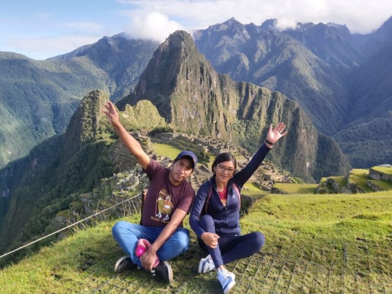 Cusco: 2-Day Sacred Valley and Machu Picchu Guided Tour - Inclusions and Exclusions