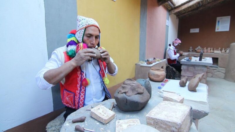 Cusco: Alcapa Therapy + Handcrafted Creativity |Private| - Handmade Ceramic Painting