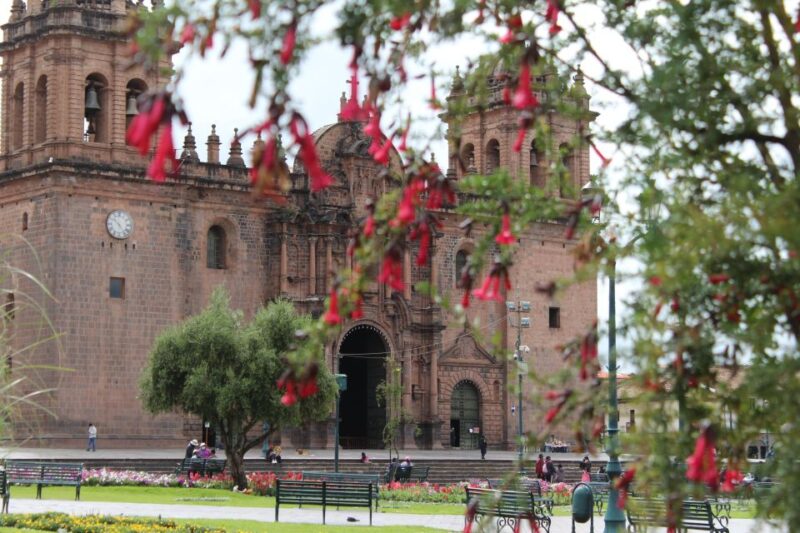 Cusco Cultural Machu Picchu and Rainbow Mountain - Cusco City Tour