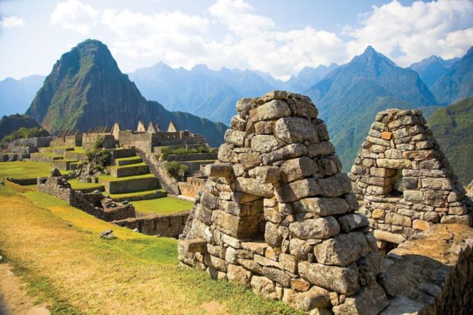 Cusco: Excursion Machu Picchu 1-day by Train | Private Tour - Guided Tour and Languages