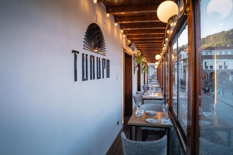 Cusco: Folkloric Andean Show & 3-Course Dinner at Tunupa - Traditional Music and Dance