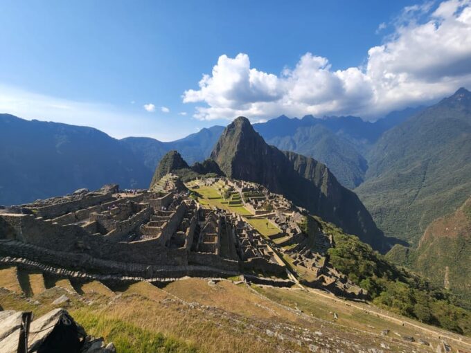 Cusco: Full Day Tour to Machupicchu With Expedition Train - Scenic Train Ride
