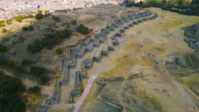 Cusco : Half-Day Explore Inca Ruins Qoricancha Sacsayhuaman - Authenticity and Insights
