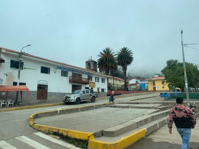 Cusco: Humantay Lake Guided With Buffet Breakfast and Lunch - Hiking and Activities