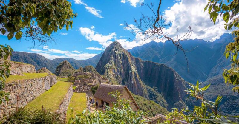Cusco: Inca Trail 2 Days Trekking - Machu Picchu - Itinerary: Day 2