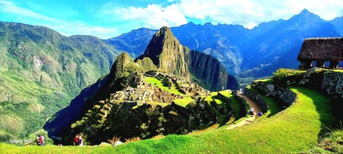Cusco: Lares to Machu Picchu 4 Day Tour - Group Size