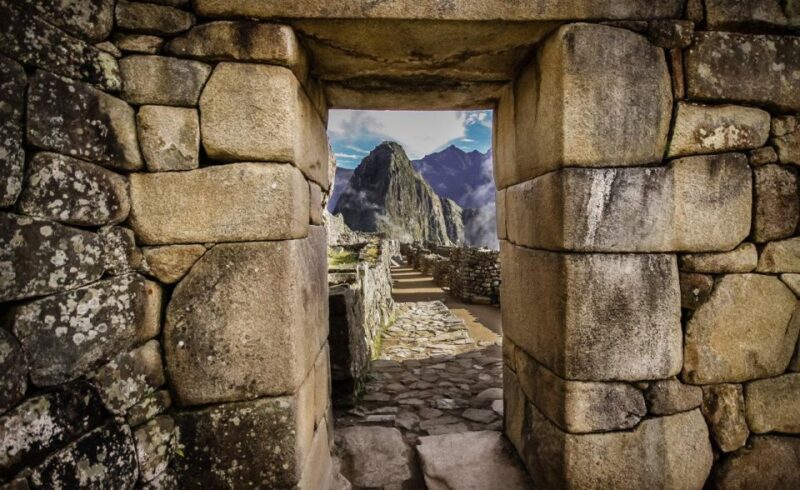 Cusco: Machu Picchu by Car Route 2d/1n - Booking and Cancellation
