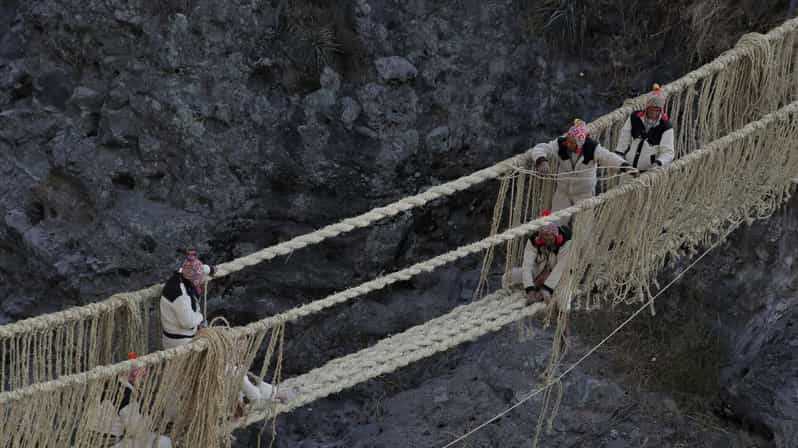 Cusco: Machu Picchu + Inca Bridge|Qeswachaka Bridge |7d/6n| - Airport Pick-up and Transfer