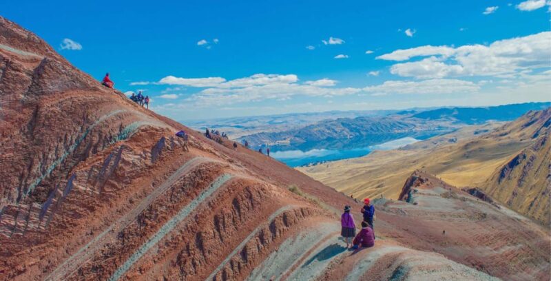 Cusco: Pallay Punchu + Entrance | Private Tour | - Key Points