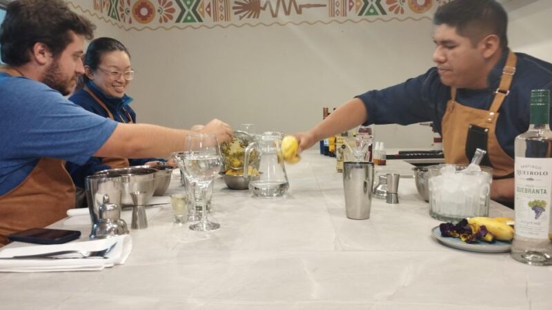 Cusco: Peruvian Cooking Class, Cocktails & Local Market Tour - Key Points